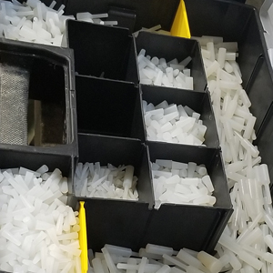 plugs for anodizing